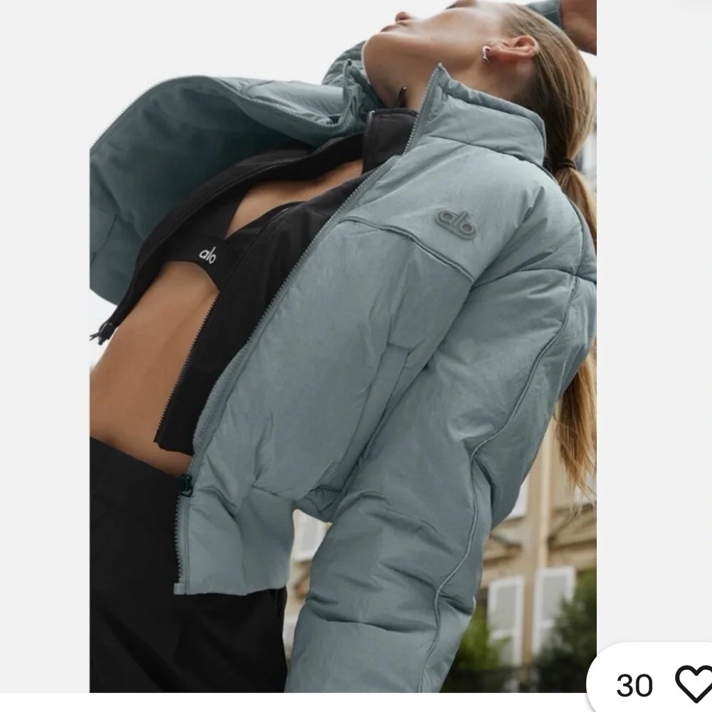 Alo Stand Collar Full Zip Drop Top Puffer Jacket in Cosmic Grey